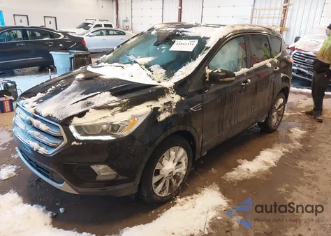 2017 Ford Escape Titanium из США, поврежденный, VIN 1FMCU9JD4HUD07498